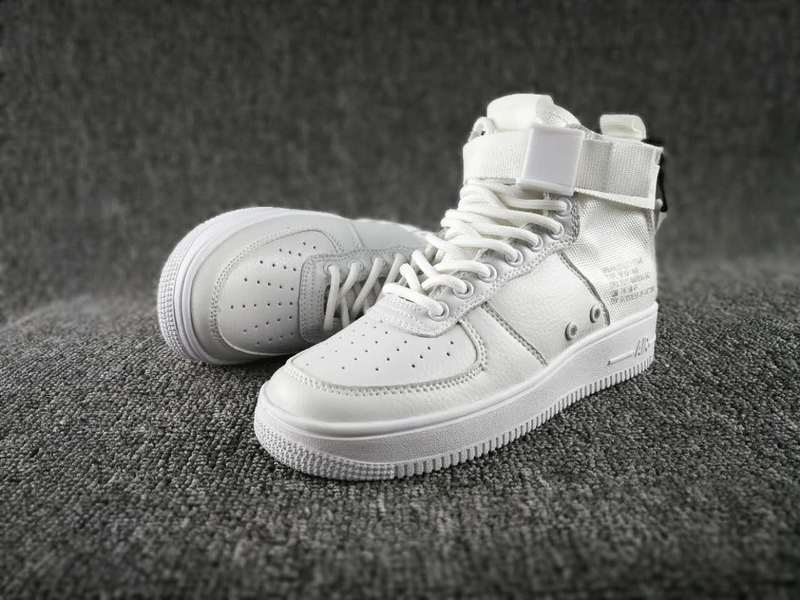 Women Nike Special Field SF AF1 Mid All White Shoes